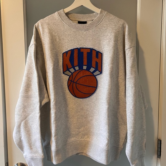 KITH for NY Knicks Retro Crewneck - Picture 1 of 8